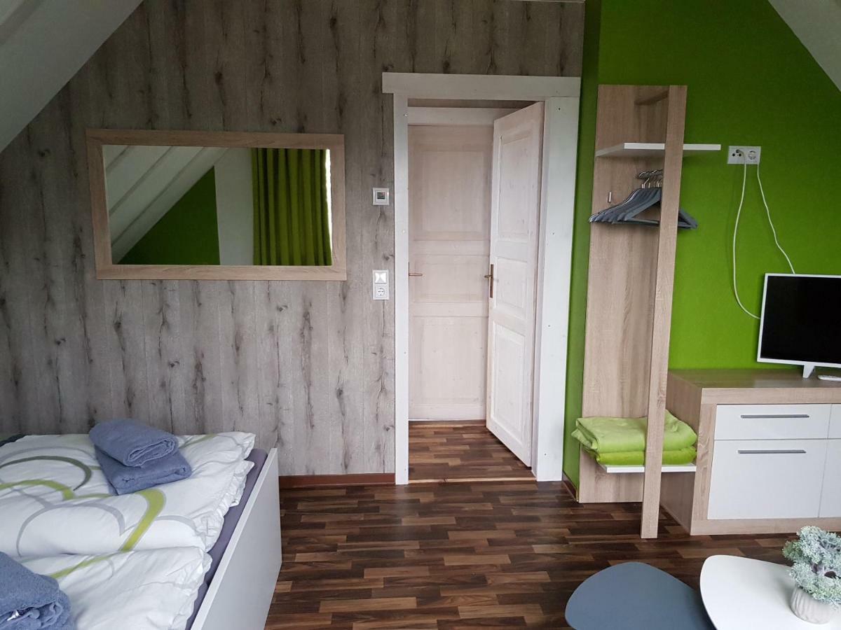 Ferienhaeuser Oberdorla Kültér fotó